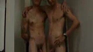 "Straight" teens suck Each Other Off