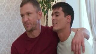 Andrey Vic Splits Ray Crosswell In Two