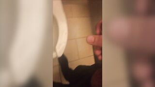 Big Bi Dick Pissing (Hard & Soft)